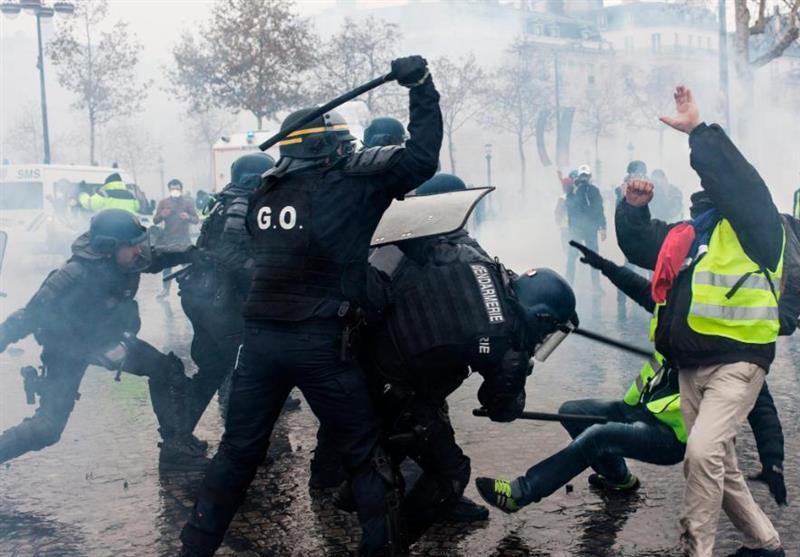 روسیه: فرانسه حقوق بشر را در اعتراضات جلیقه زردها رعایت کند