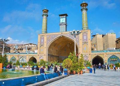 خبرنگاران کاشی کاری مسجد تاریخی امام خمینی(ره) تهران با مستندنگاری تغییر کرد