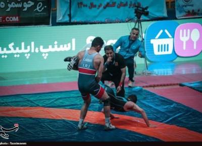 مومنی؛ نماینده ایران در وزن 57 کیلوگرم کشتی آزاد قهرمانی آسیا