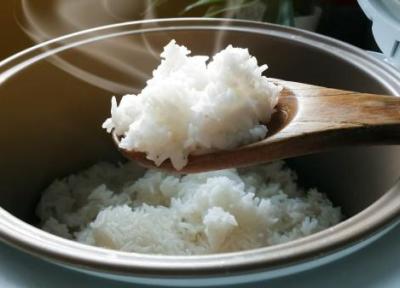 10 روش جلوگیری از شفته شدن برنج کته و آبکش